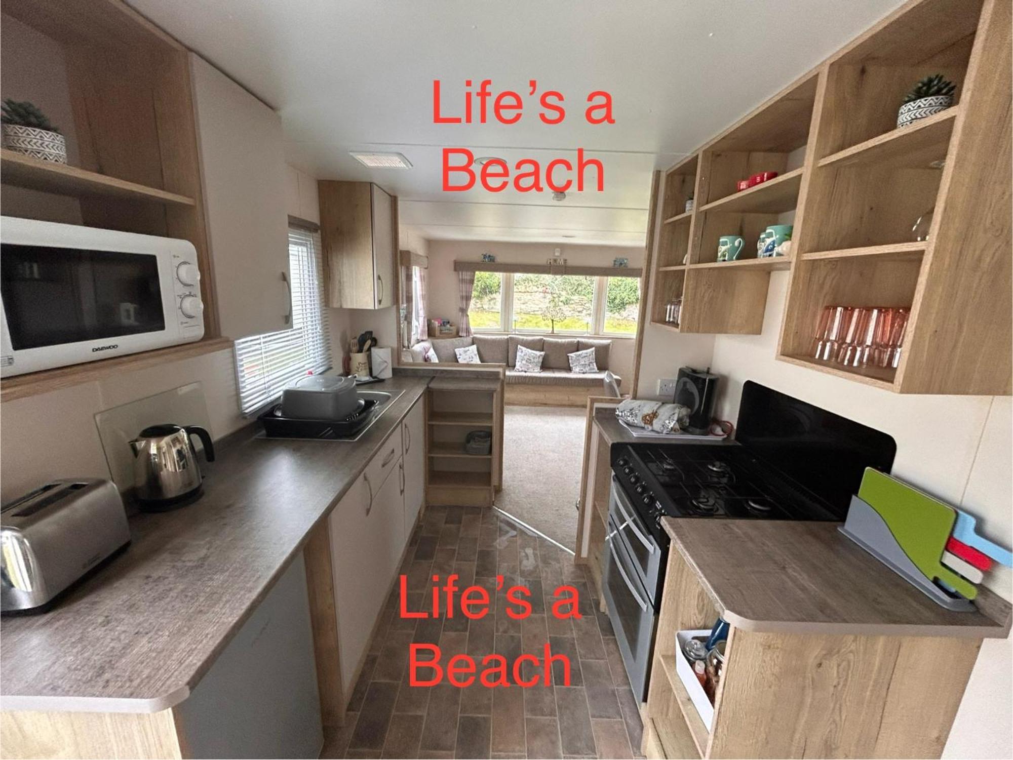 Lifes A Beach On Presthaven Sands 프레스타틴 외부 사진